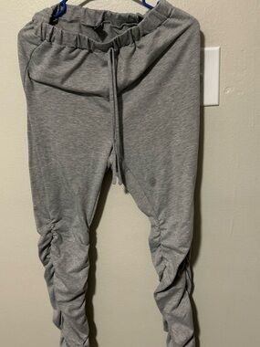 Men's Grey Drawstring Shorts - Casual Everyday Comfort